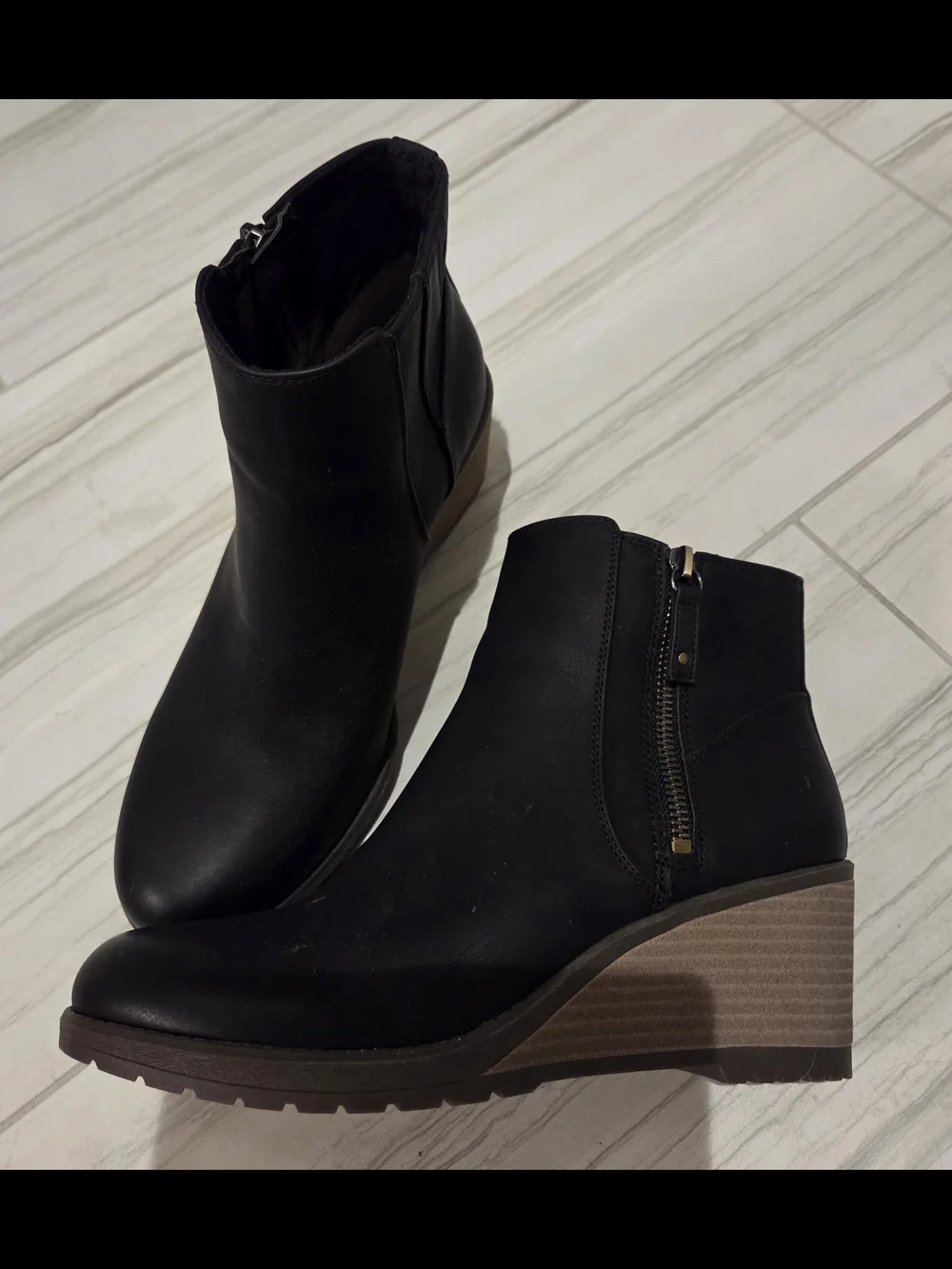 Dr. Scholl's Black Wedge Ankle Booties with Side Zip